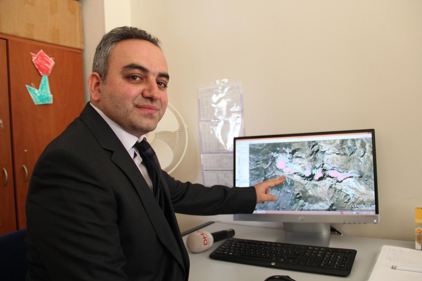Cilo Dağı’ndaki buzullar eriyor Cilo Dağı’ndaki buzullar eriyor